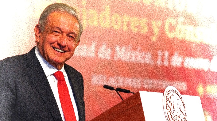 Andr?s Manuel L?pez Obrador durante una de sus conferencias