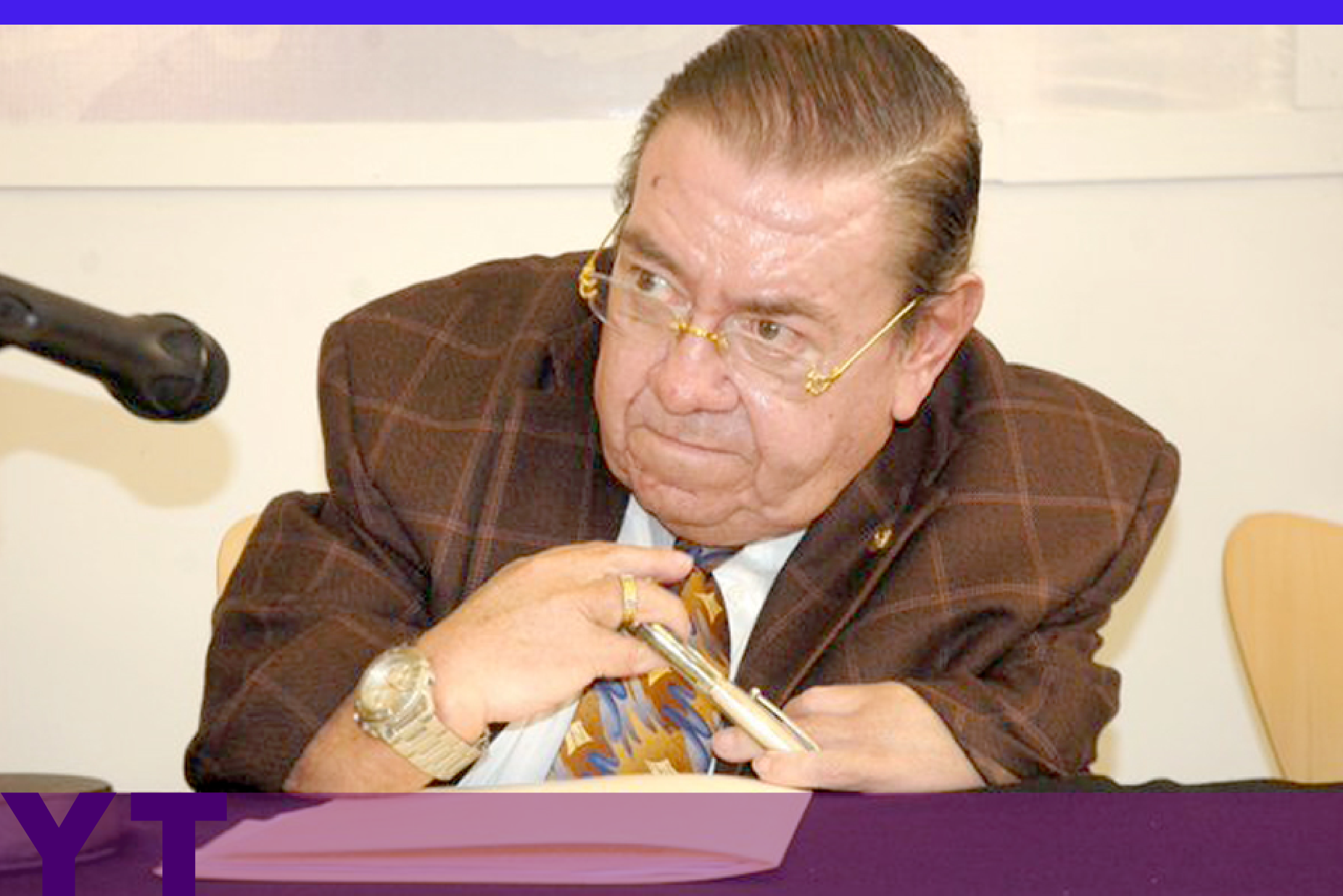 Retrato de Gilberto Rinc?n Gallardo en conferencia de prensa