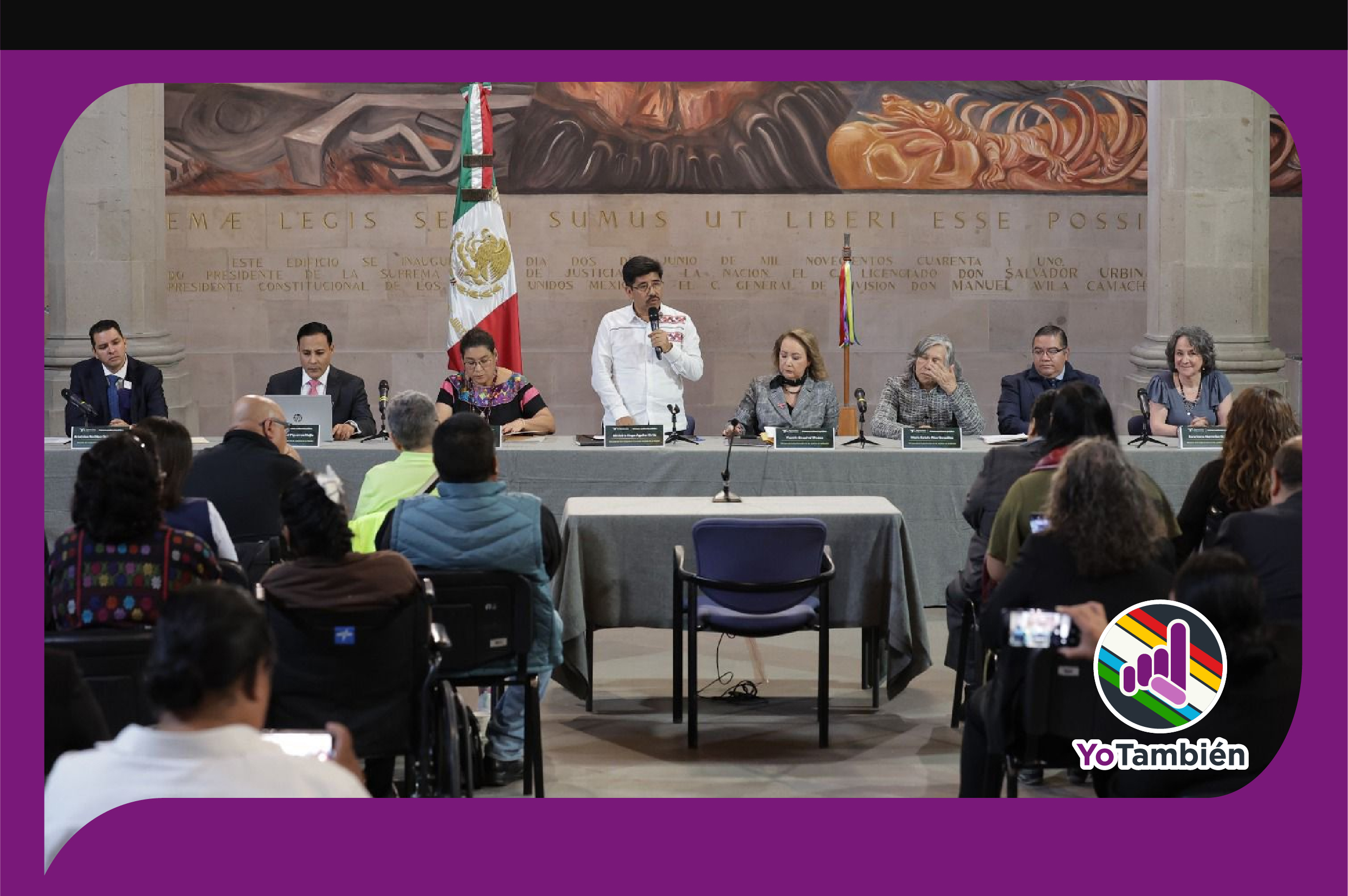 Ministros de la Suprema Corte de Justicia, con excepción de Loretta Ortiz, en audiencia pública frente a personas con discapacidad