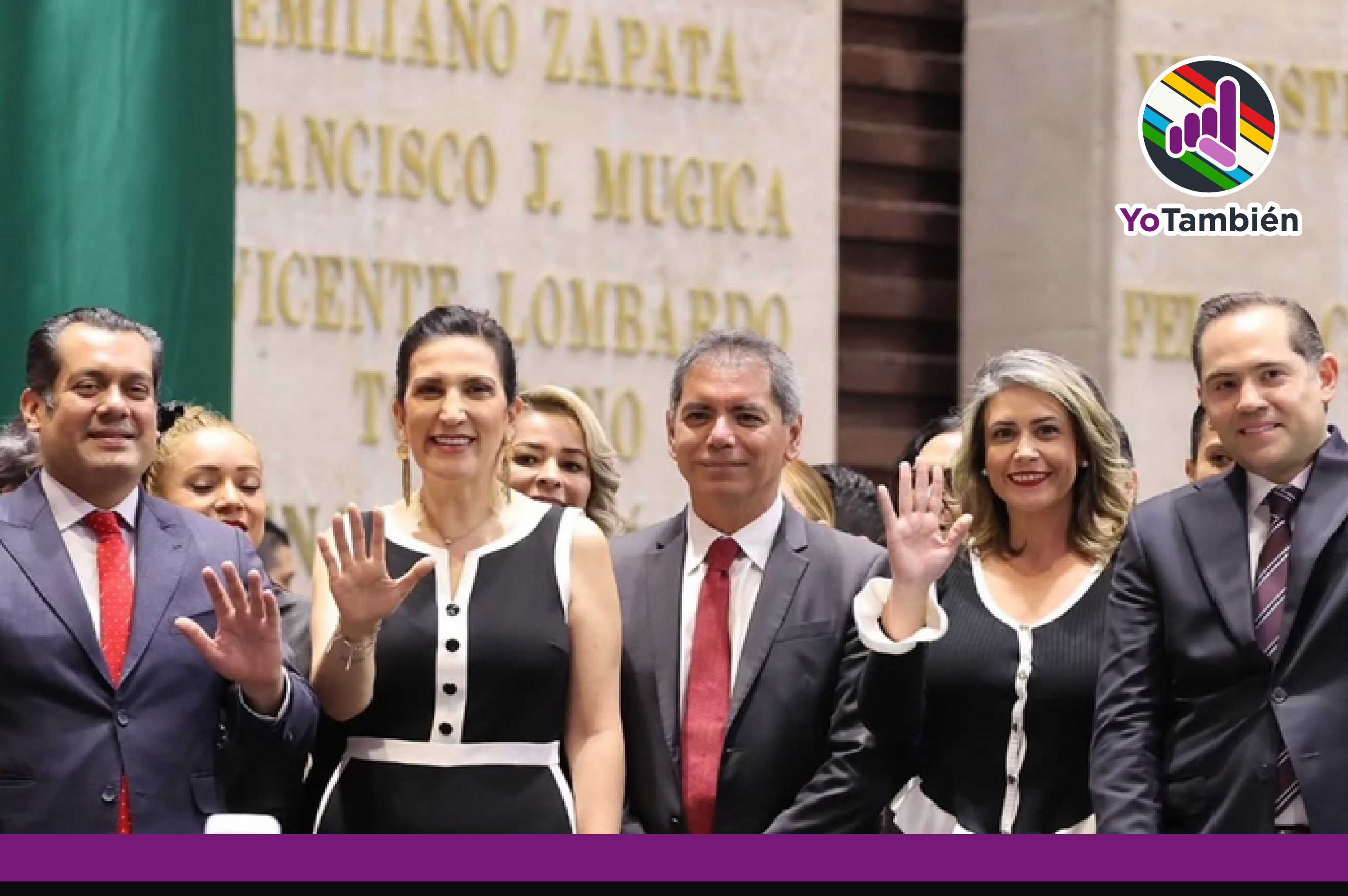 Kenia López Rabadán, presidenta de la mesa directiva de la Cámara de Diputados, junto a Edgar Amador Zamora, secretario de Hacienda y Crédito Público, en el pleno de la Cámara